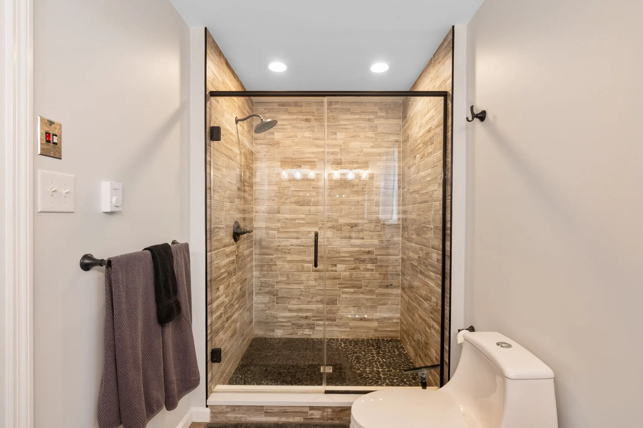 33-web-or-mls-29-wood-st-lake-harmony-pa-18624-airbnb-33