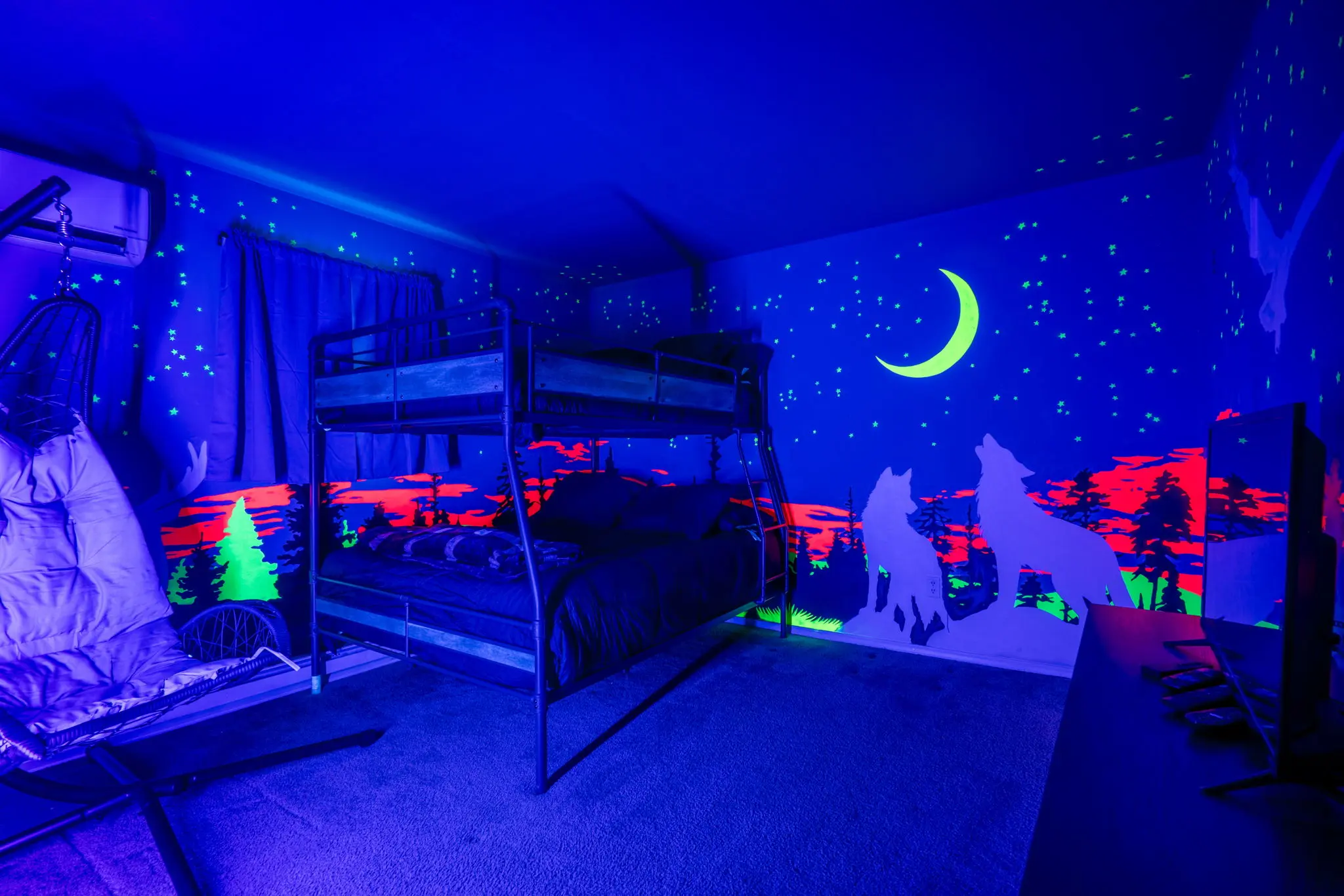 40-web-or-mls-29-wood-st-lake-harmony-pa-18624-airbnb-40