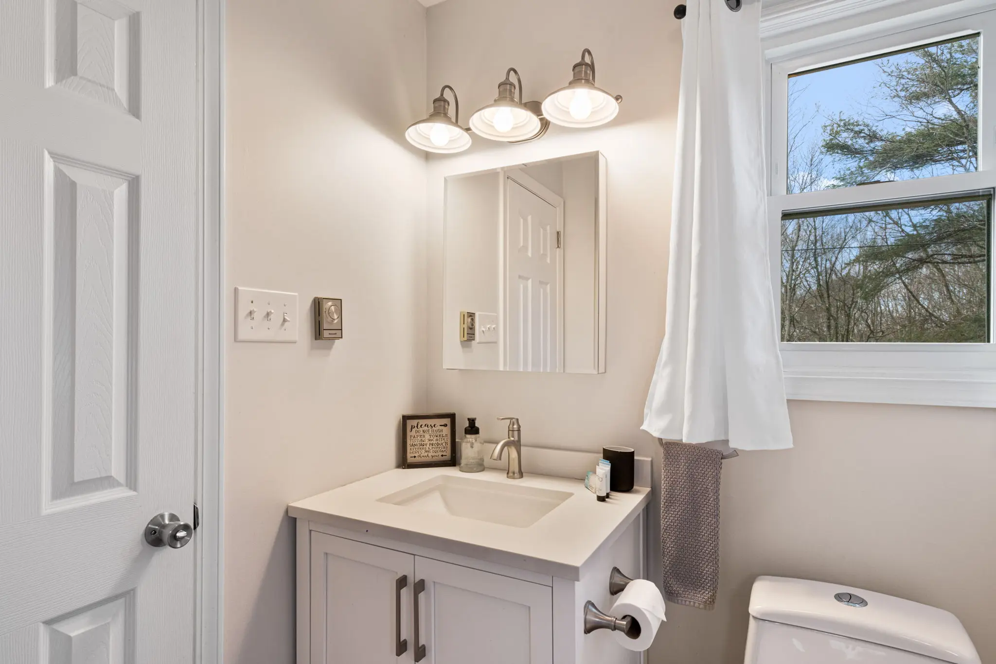 46-web-or-mls-29-wood-st-lake-harmony-pa-18624-airbnb-46